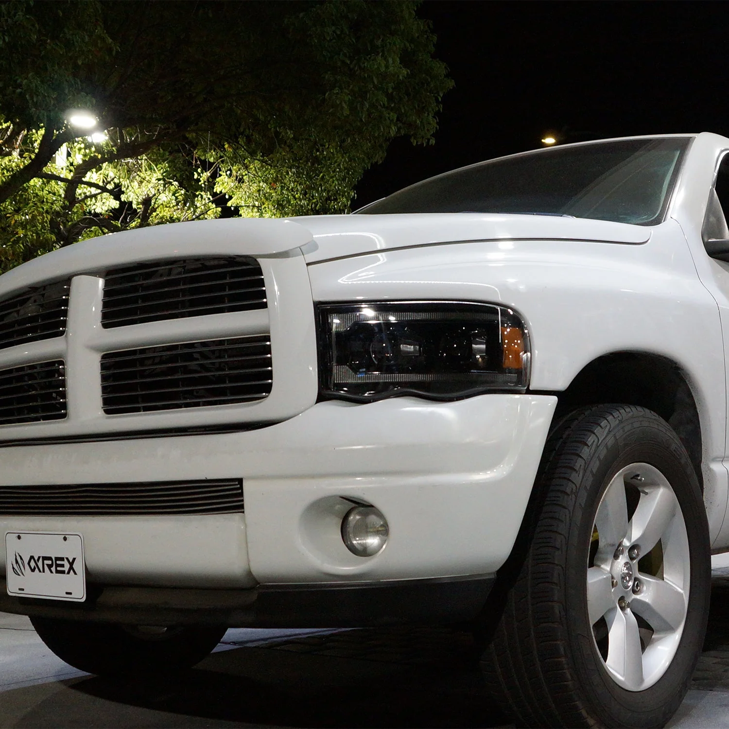 02-05 Dodge Ram LUXX-Series LED Projector Headlights Alpha-Black - Image 11