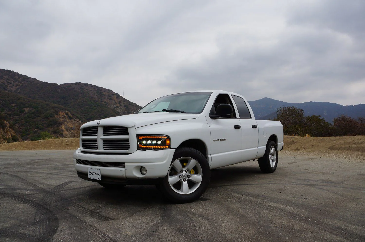 02-05 Dodge Ram NOVA-Series LED Projector Headlights Alpha-Black - Image 3