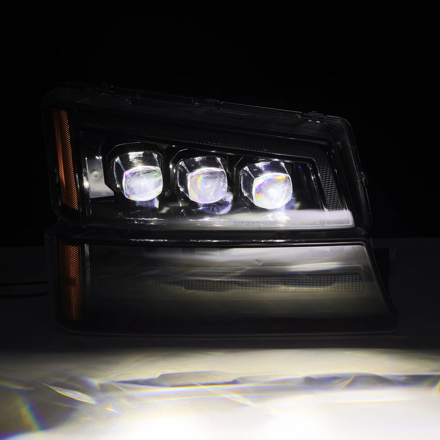 03-06 Chevrolet Silverado/02-06 Avalanche (without body cladding) NOVA-Series LED Projector Headlights Alpha-Black - Image 5