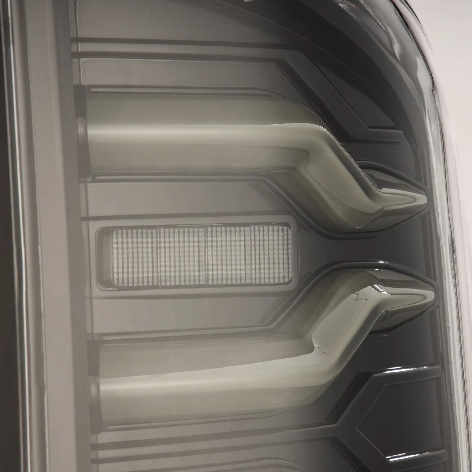 07-08 Dodge Ram 1500/07-09 Dodge Ram 2500/3500 Truck LUXX-Series LED Tail Lights Alpha-Black - Image 8