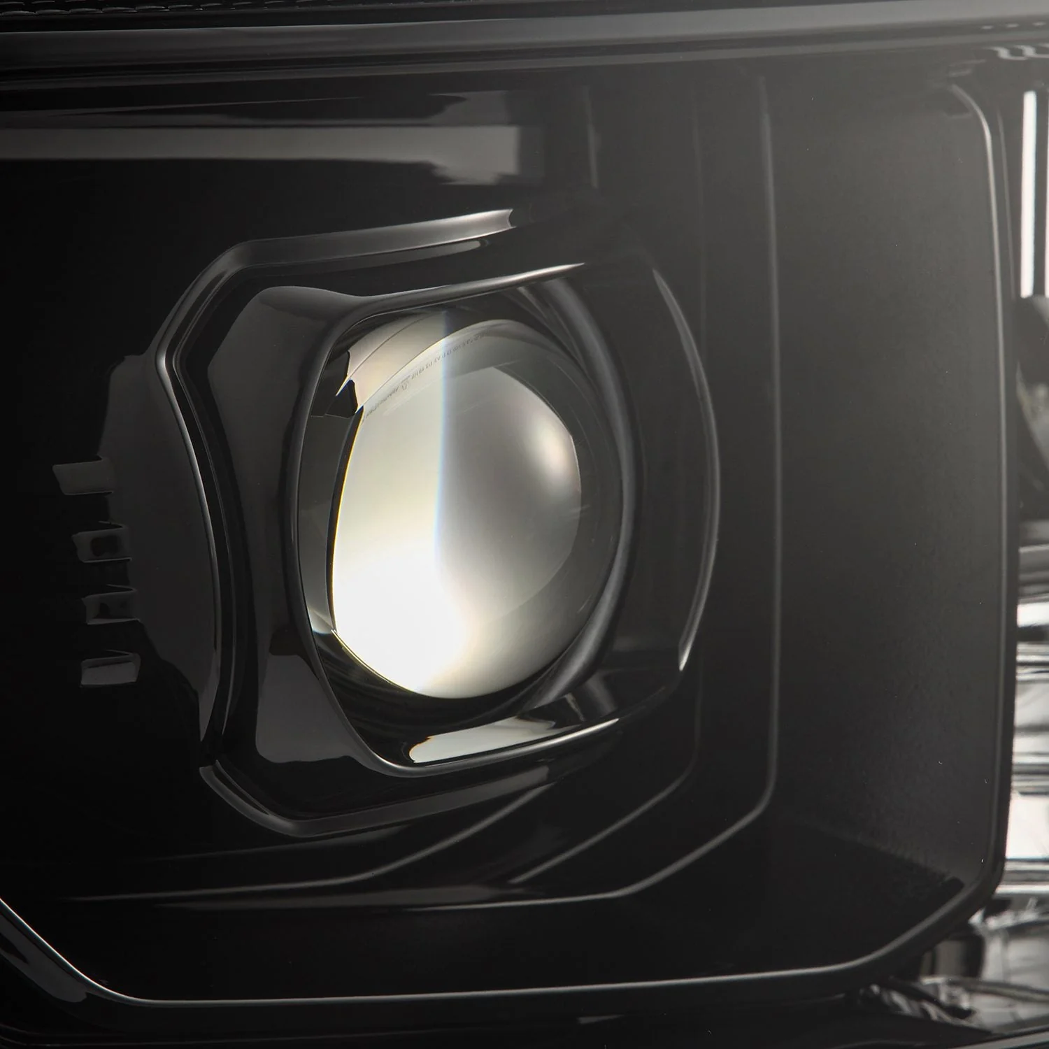 07-13 Toyota Tundra/08-17 Toyota Sequoia MK II LUXX-Series LED Projector Headlights Alpha-Black (With Level Adjuster) - Image 14