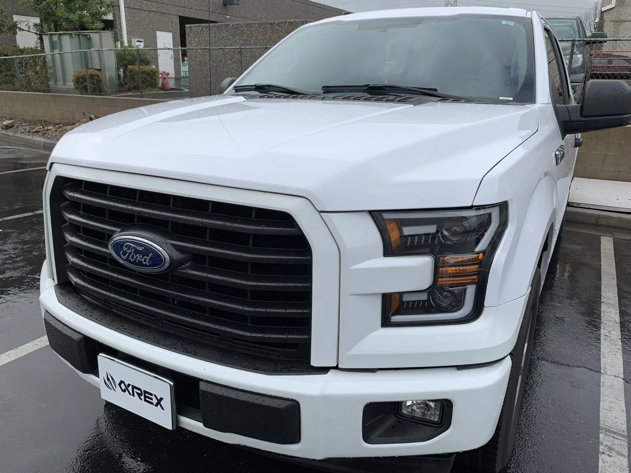15-17 Ford F150 / 17-20 Ford F150 Raptor LUXX-Series LED Projector Headlights Black - Image 9