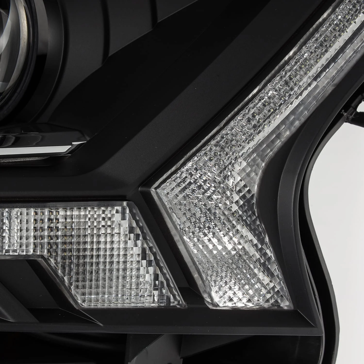 19-23 Ford Ranger LUXX-Series LED Projector Headlights Black - Image 4