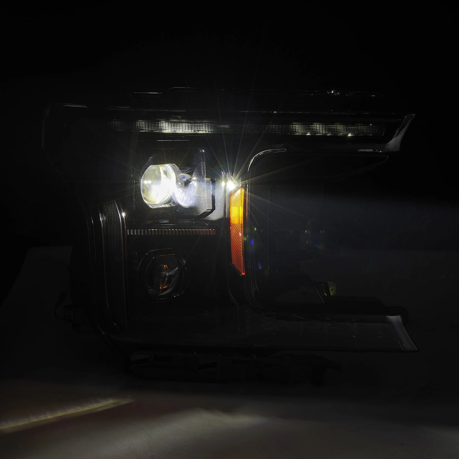 18-20 Ford F150 (MK II 14th Gen Style) LUXX-Series LED Projector Headlights Alpha-Black - Image 4