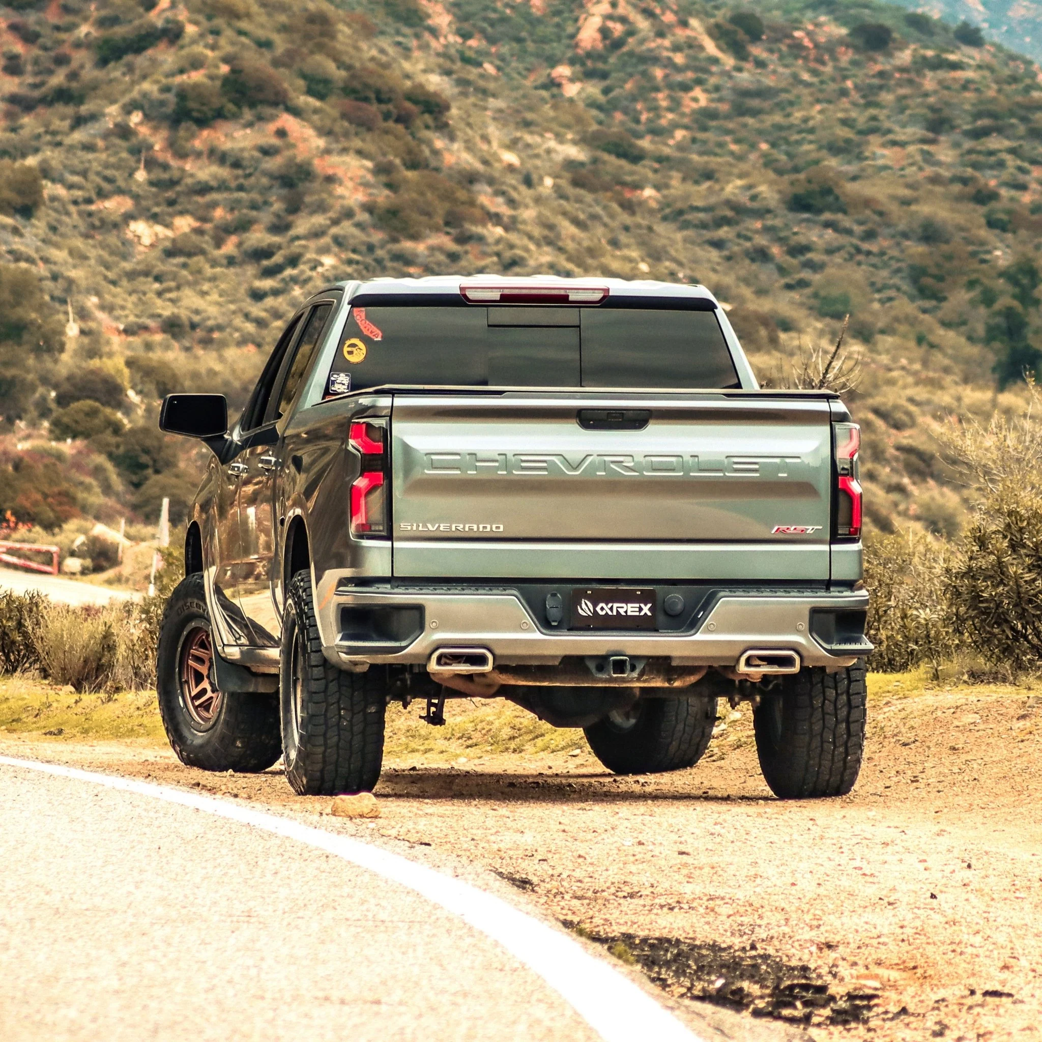 19-26 Chevrolet Silverado 1500 / 20-26 Silverado 2500HD/3500HD LUXX-Series LED Tail Lights Alpha-Black - Image 20