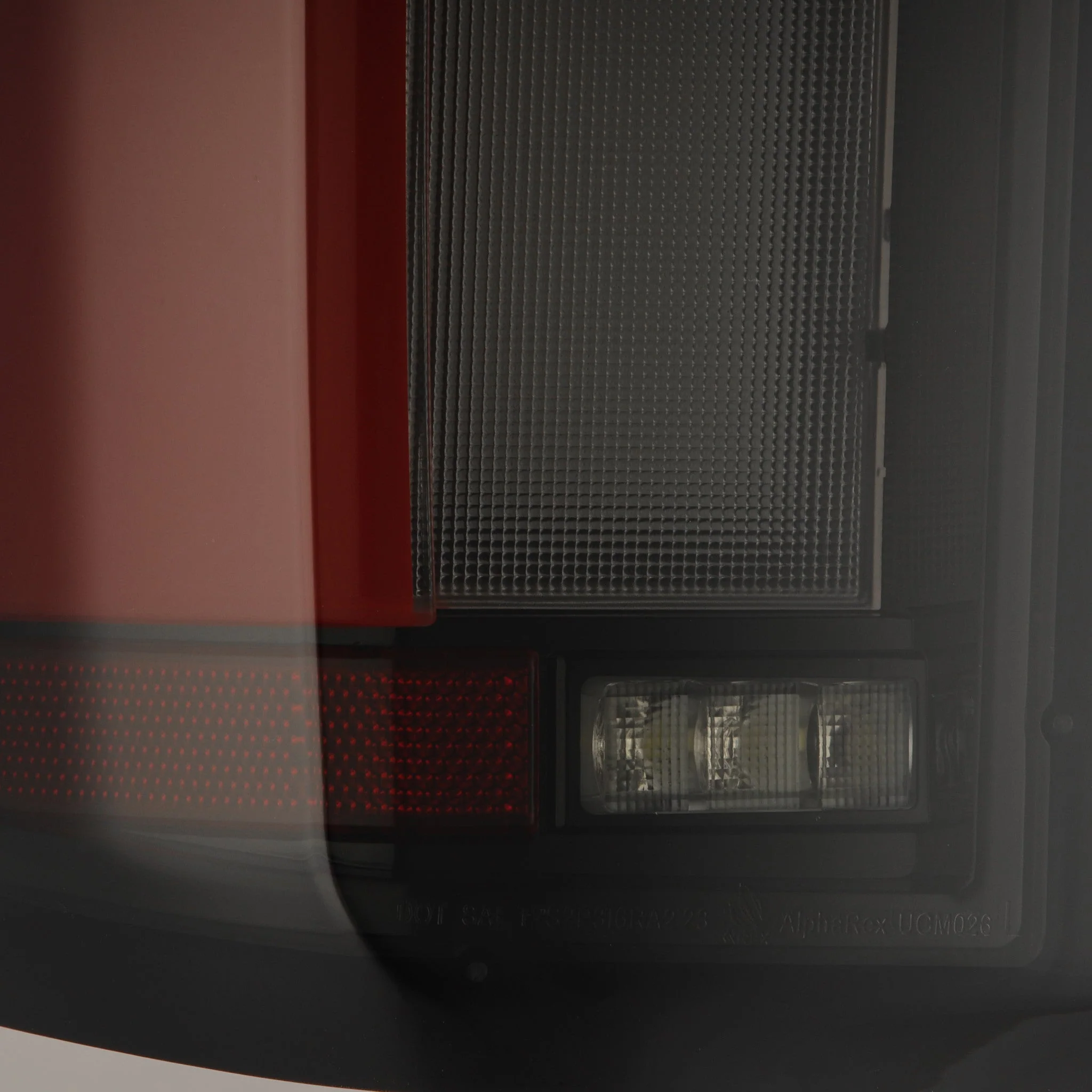 19-26 Chevrolet Silverado 1500 / 20-26 Silverado 2500HD/3500HD LUXX-Series LED Tail Lights Black Red - Image 20