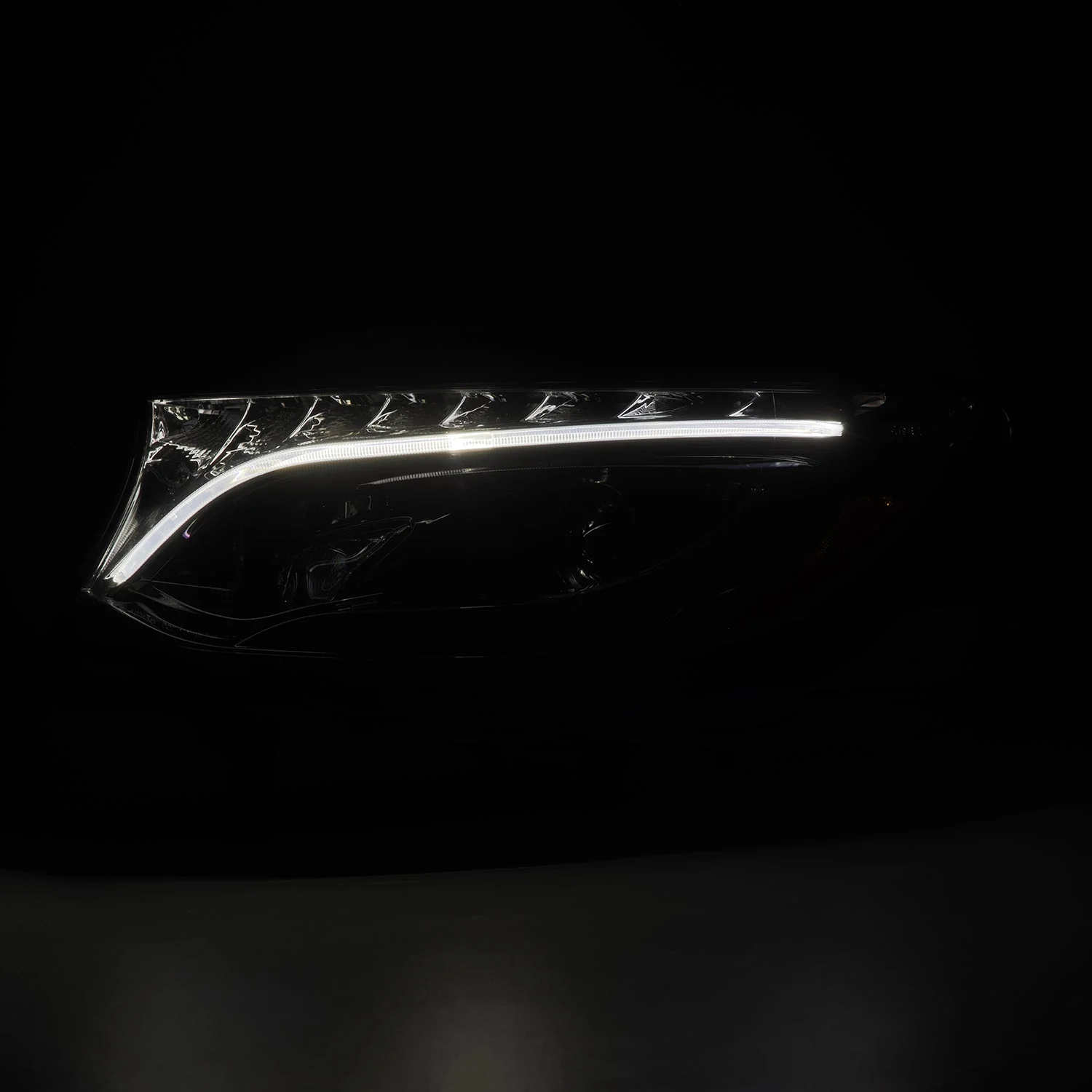 19-26 Mercedes-Benz Sprinter LUXX-Series LED Projector Headlights Alpha-Black - Image 4