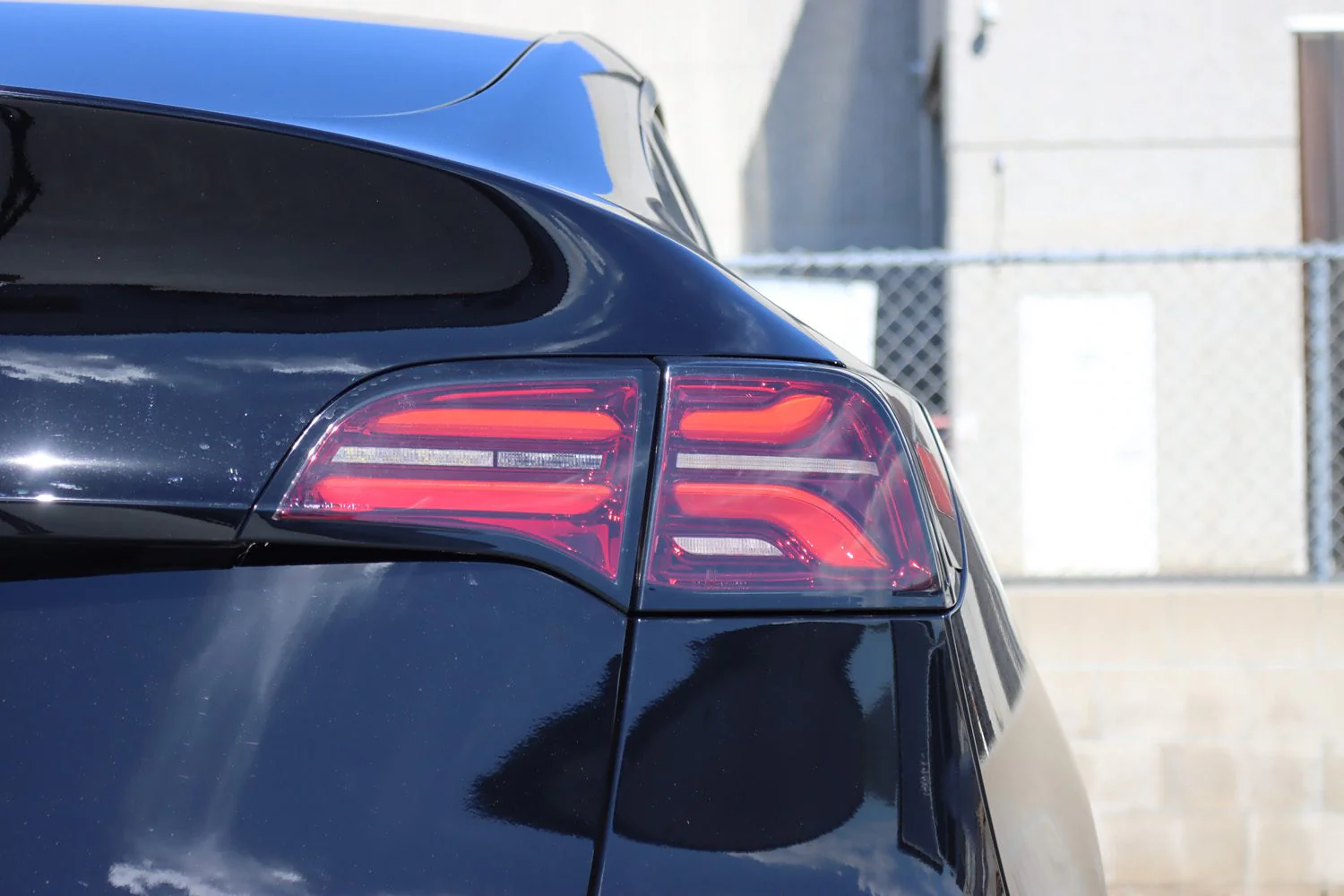 20-24 Tesla Model Y / 22-23 Model 3 (With Stock Amber Turn Signal) PRO-Series LED Tail Lights Red Smoke - Image 4