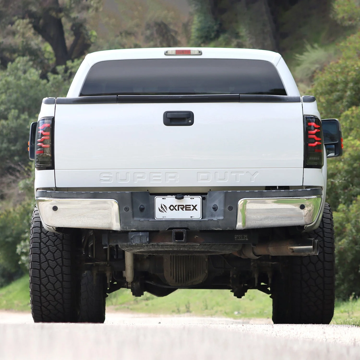 99-16 Ford Super Duty / 97-03 F150 LUXX-Series LED Tail Lights Alpha-Black - Image 4