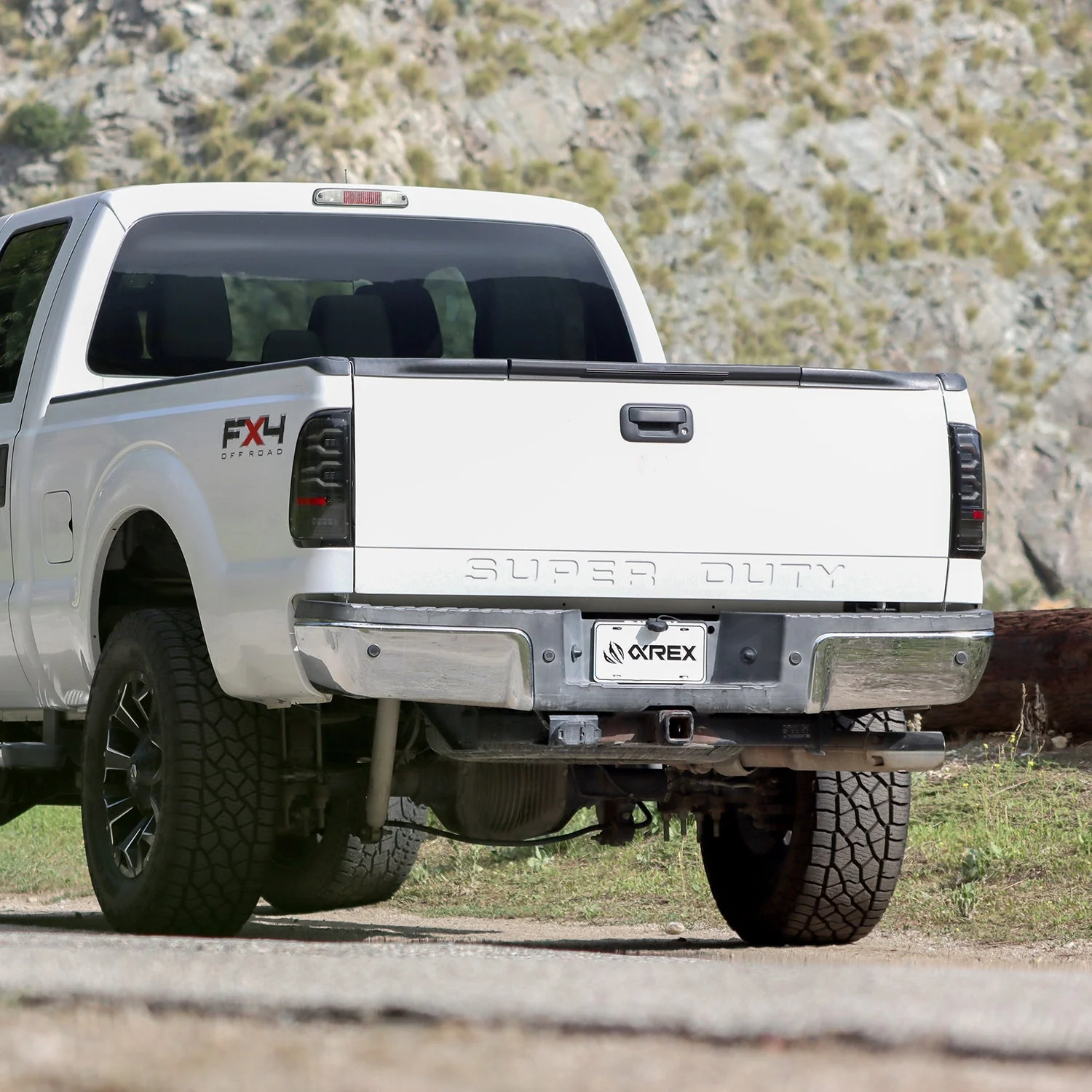 99-16 Ford Super Duty / 97-03 F150 LUXX-Series LED Tail Lights Black - Image 3