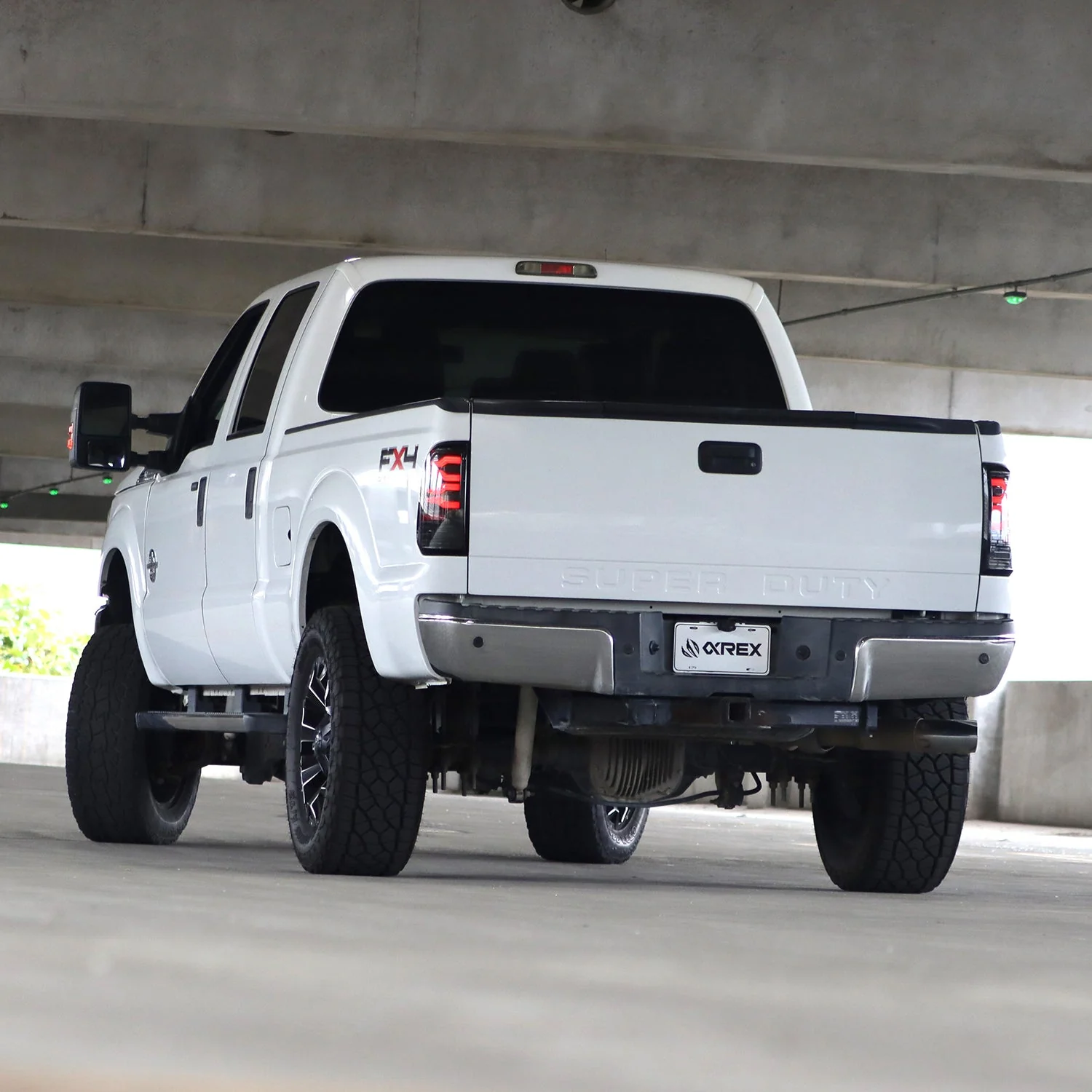 99-16 Ford Super Duty / 97-03 F150 LUXX-Series LED Tail Lights Black Red - Image 4